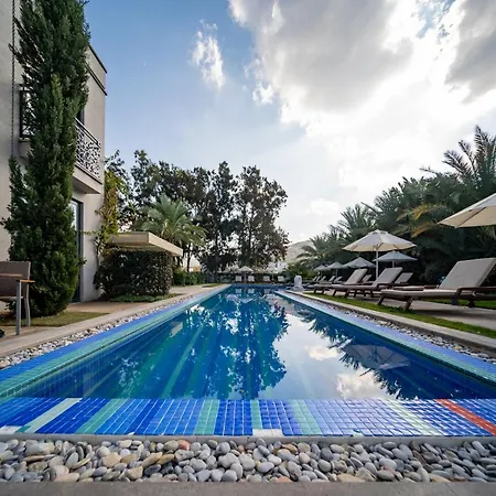 Sandora Boutiuqe 4* Яликовак