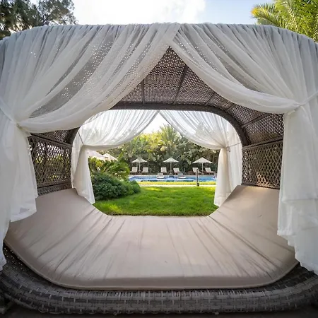 Отель Sandora Boutiuqe