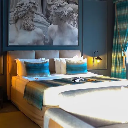 Отель Sandora Boutiuqe 4*