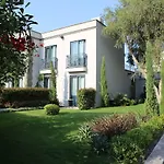 Sandora Boutiuqe Otel