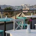 Sandora Boutiuqe Otel 4*